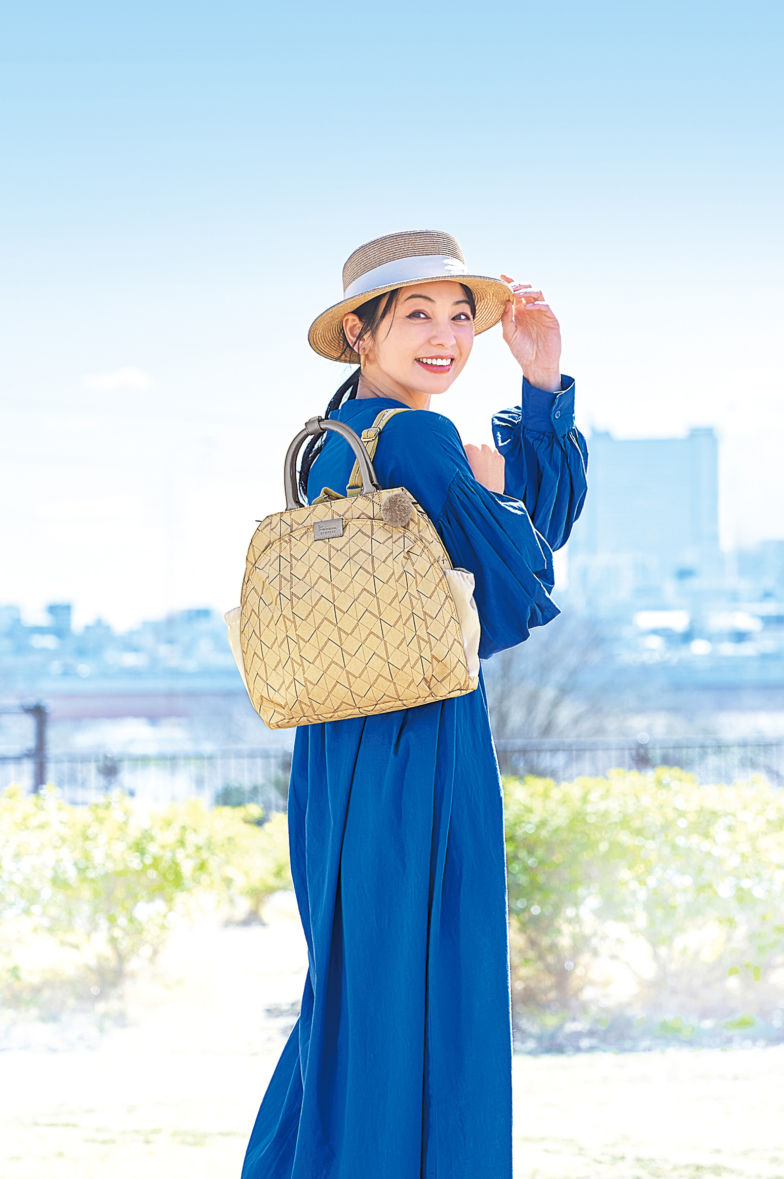 カナナモノグラムシェードリュック